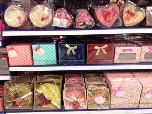 キャンドゥの手作りチョコレート関連グッズ・バレンタインチョコ用ボックス