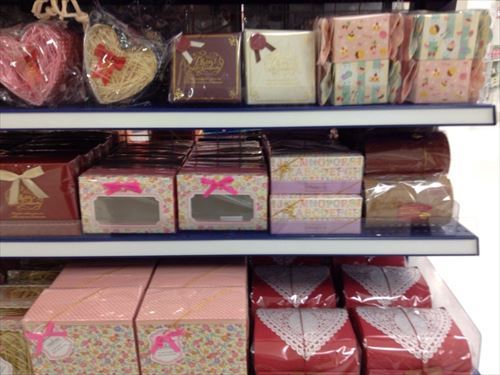 キャンドゥの手作りチョコレート関連グッズ・バレンタインチョコ用ボックス