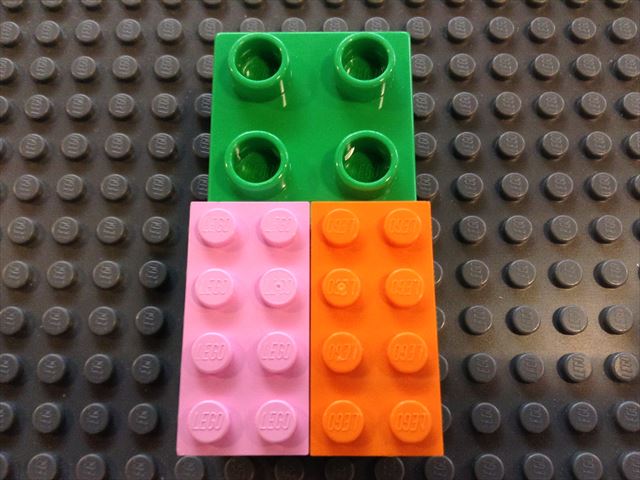 幼児向け「レゴ・デュプロ」と普通サイズの「レゴブロック」との兌換性について