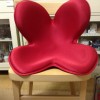 MTG「Style（Body make seat）」を椅子の上に設置した様子