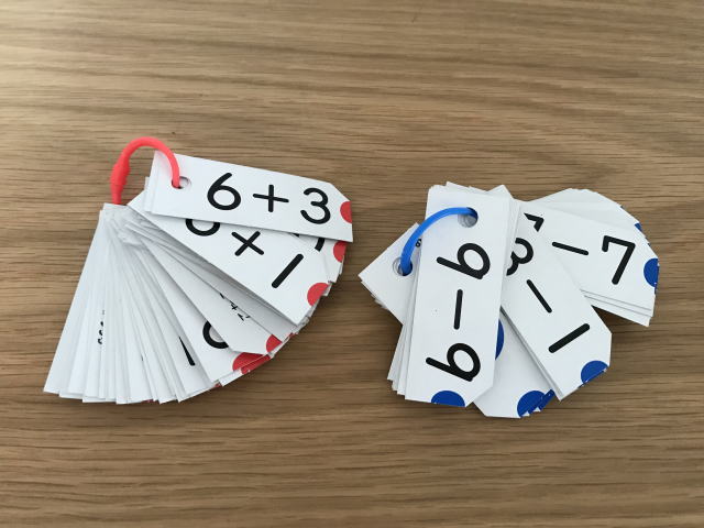 算数カード（足し算カード、引き算カード）