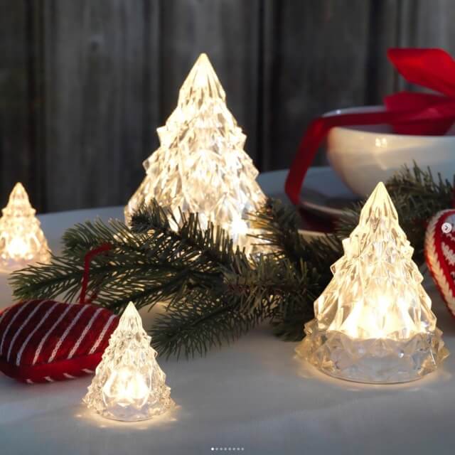 IKEA「クリスマス2021」ツリーの形をした優しい色のデコレーション照明